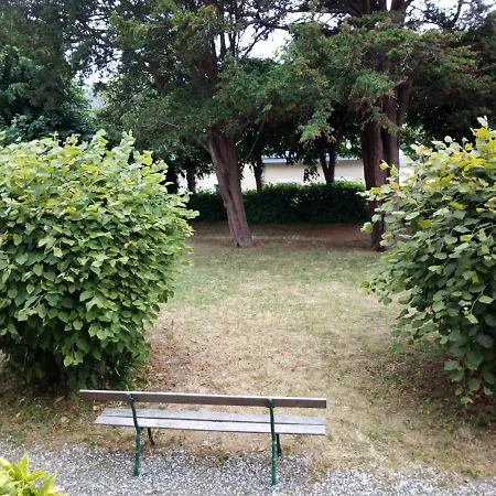 Apartment Petit Bijou A Pair Sur