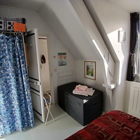 Petit Bijou A Pair Sur * Saint-Pair-sur-Mer