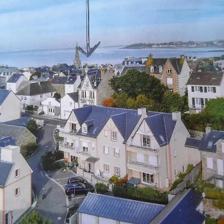 Petit Bijou A Pair Sur Apartment *