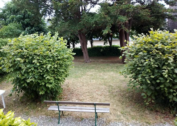 Apartment Petit Bijou A Pair Sur