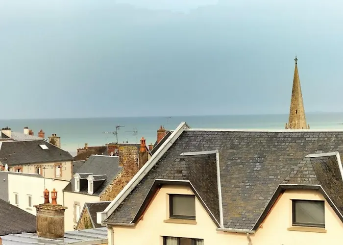 Petit Bijou A Pair Sur Saint-Pair-sur-Mer