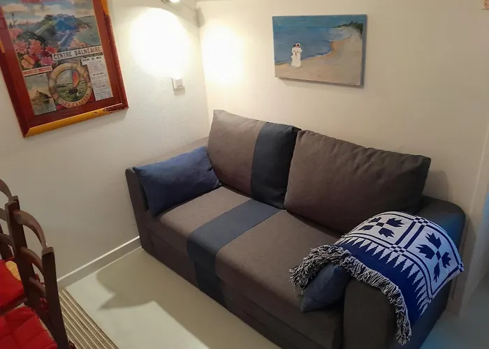 Apartment Petit Bijou A Pair Sur