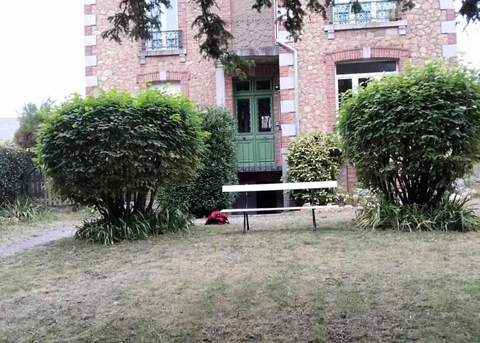 Petit Bijou A Pair Sur